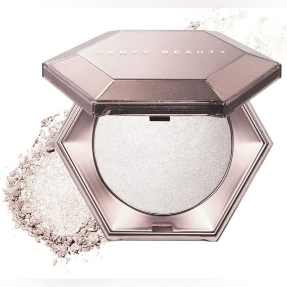 FENTY BEAUTY Diamond Bomb How Many Carets All-Over Diamond Veil New in Box - Picture 2 of 5